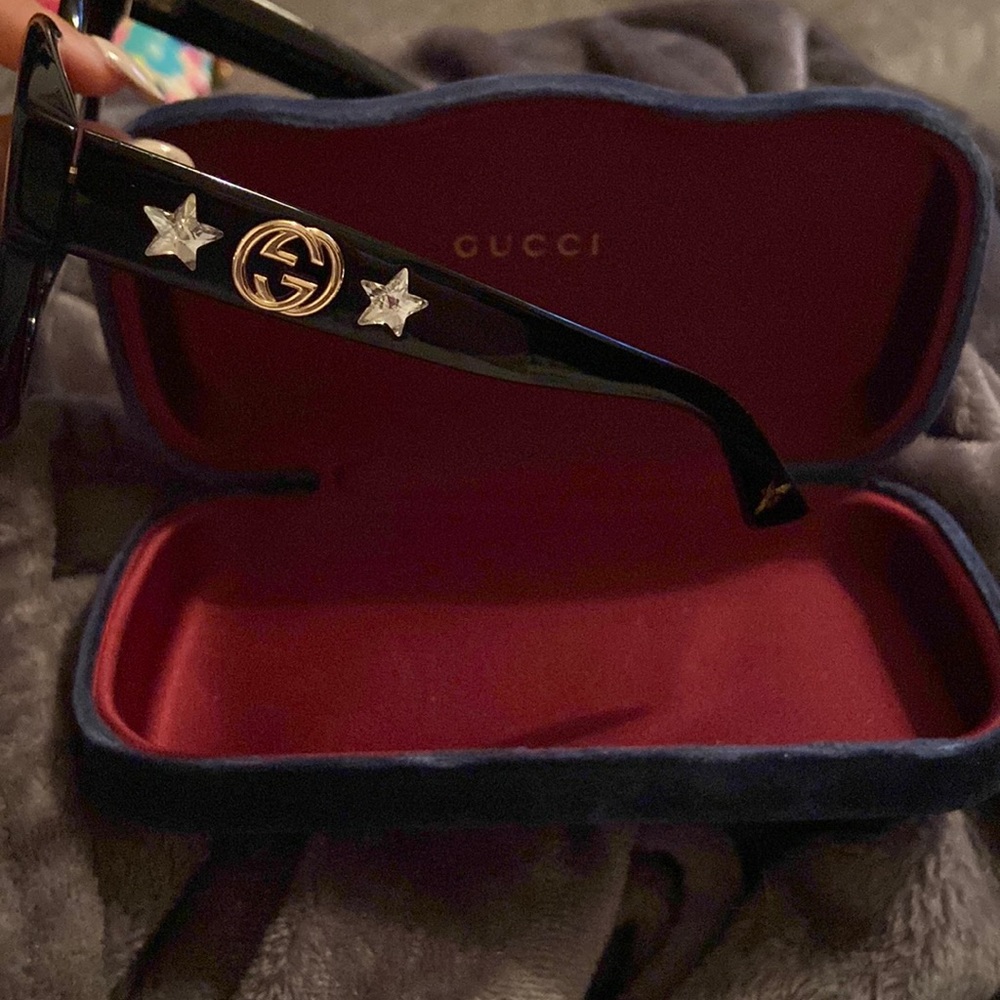 Black stars sunglasses